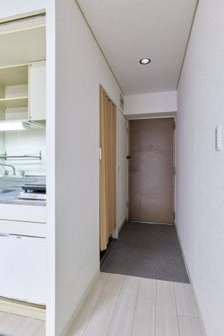 AP333 朝日プラザ新大阪 506の玄関|



