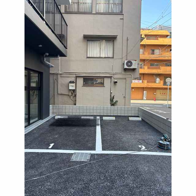 AUFTAKT 天王寺の駐車場