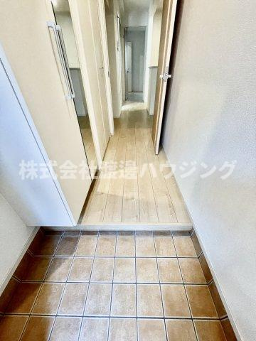 プチメゾンロココの玄関