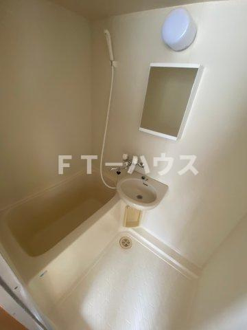 屋敷グリーンハイツBの浴室