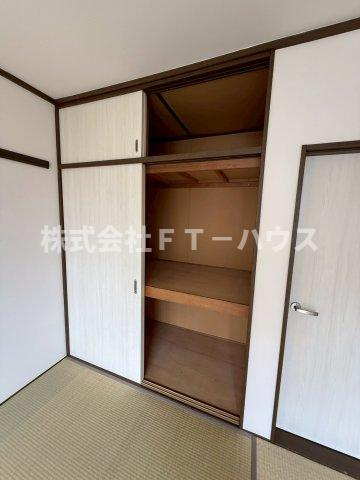 タウニータクボの収納