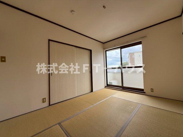 タウニータクボの寝室
