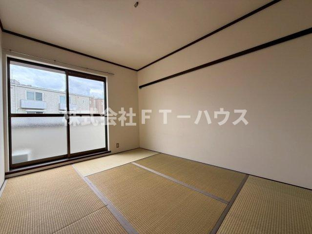 タウニータクボの寝室