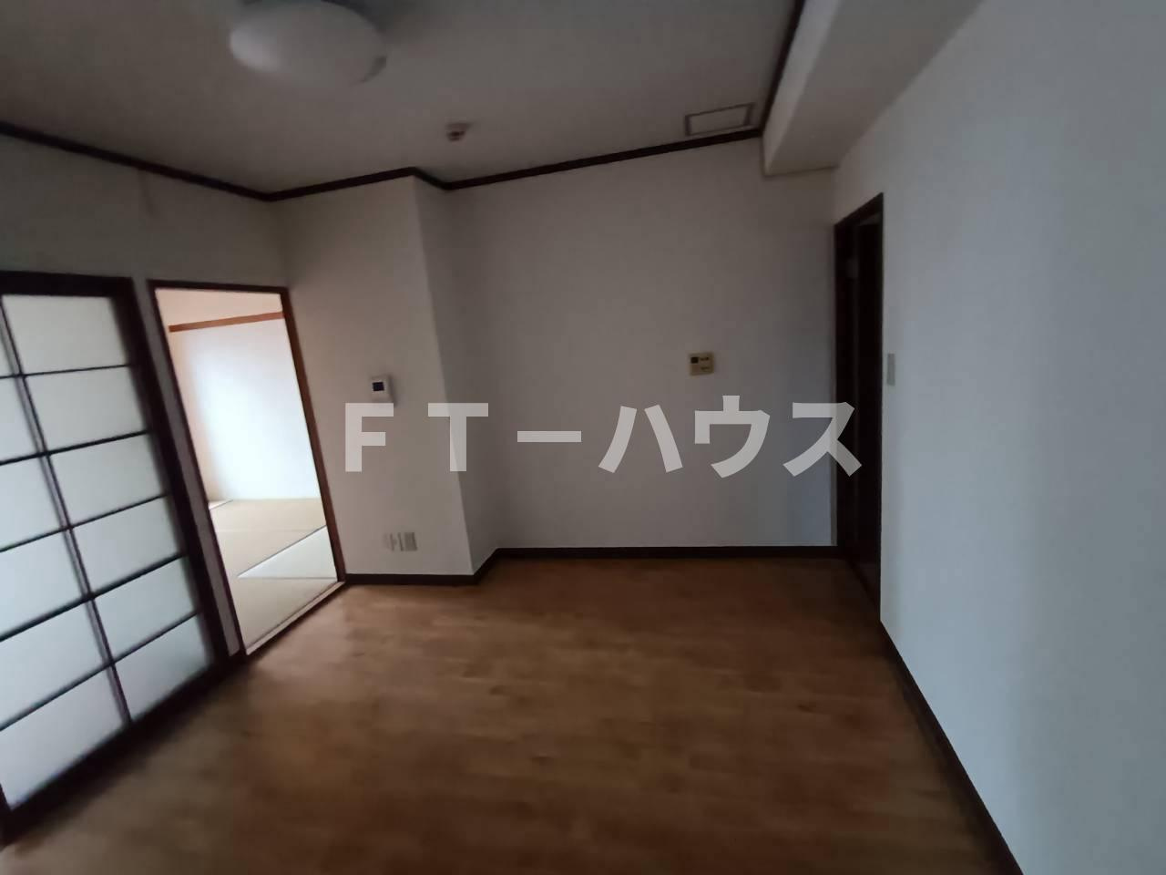 アミカル高橋の居間・リビング