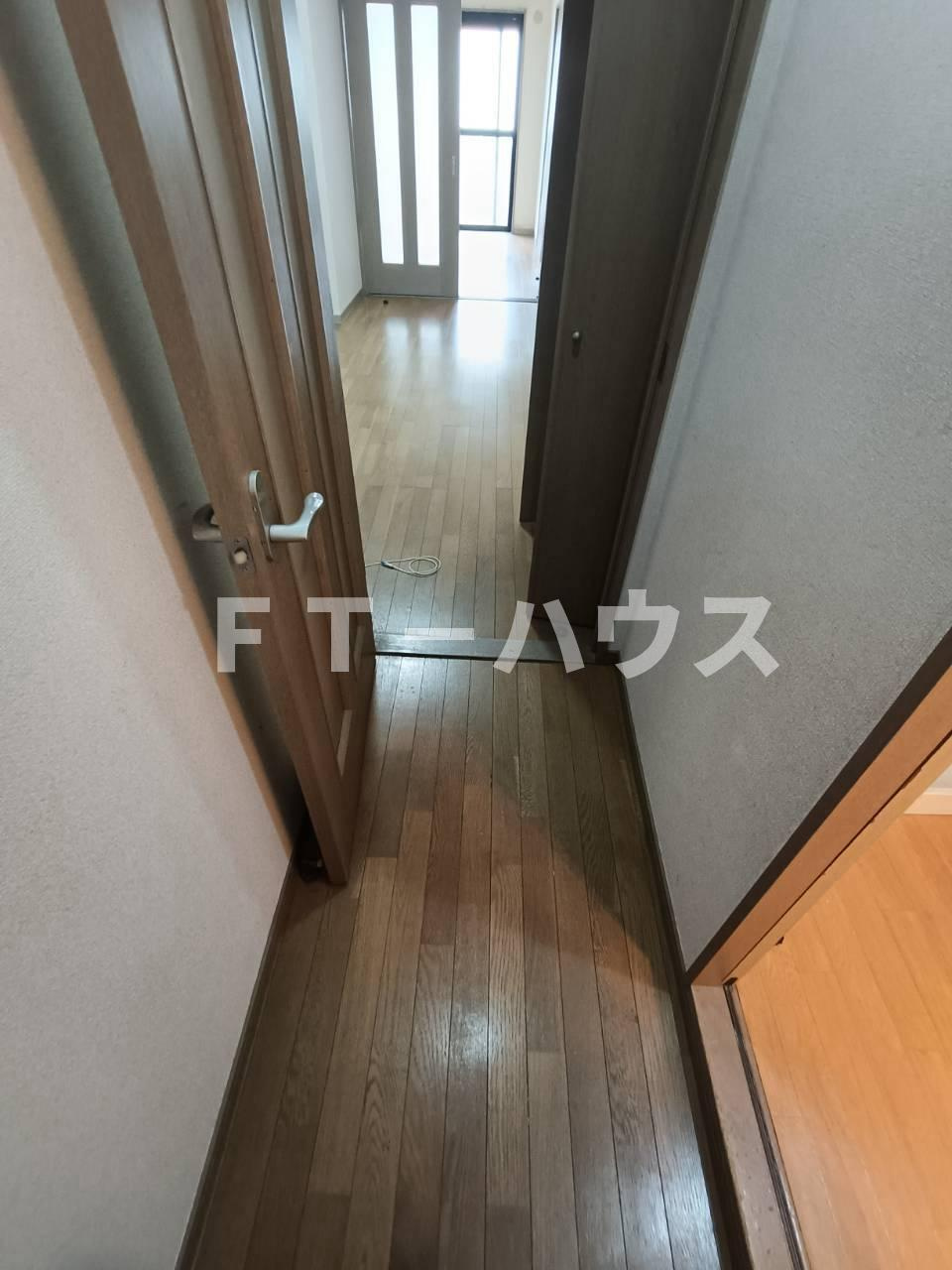 エクセレンス咲の玄関