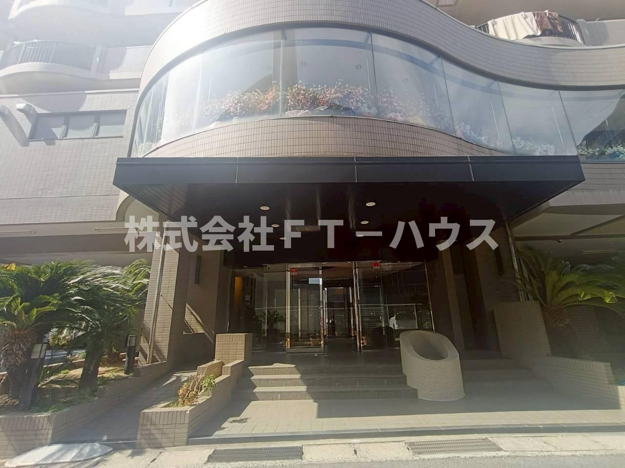 INSURANCEBLDGIXのエントランス