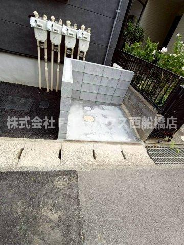 ＨＯＮＧＯ　ＰＡＲＫ　ＴＥＲＲＡＣＥの駐車場