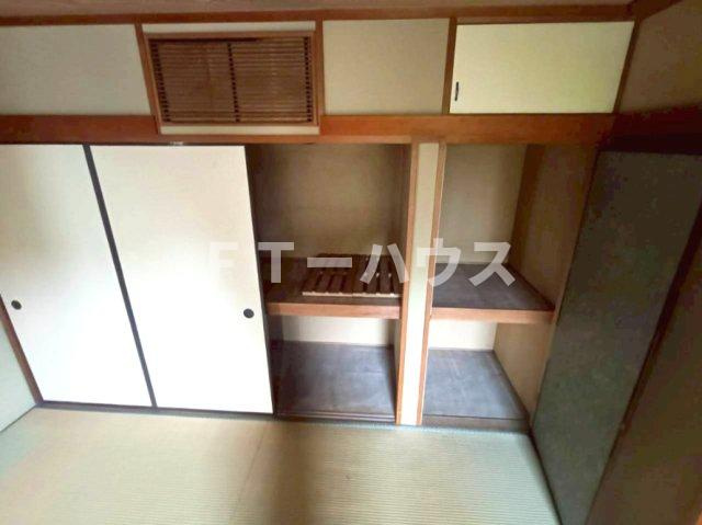 夏見台戸建の収納