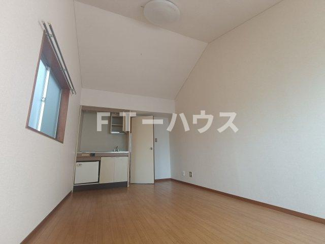 美工中山ハイツの内装