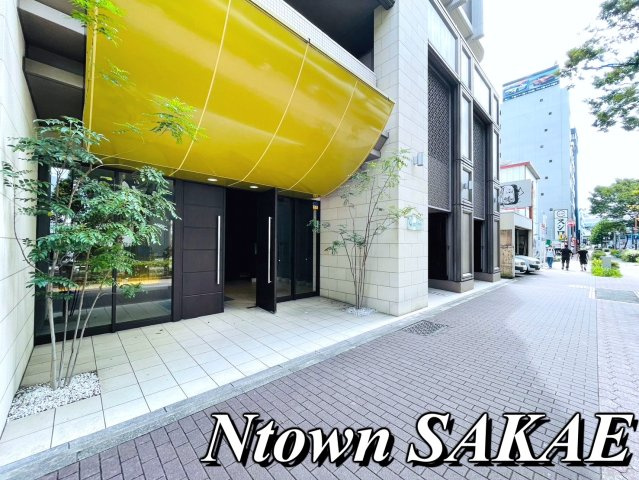 【エントランス】 | カスタリア新栄Ⅱ | ゆとりのあるエントランスです