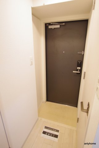 エスリード大阪城　仲介手数料無料の玄関