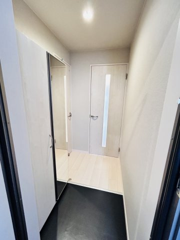 【玄関】
