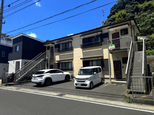 南郡元町ウェザーハイツ（売アパート）の外観|建物外観を気になさる方へ、見た目の良い物件です