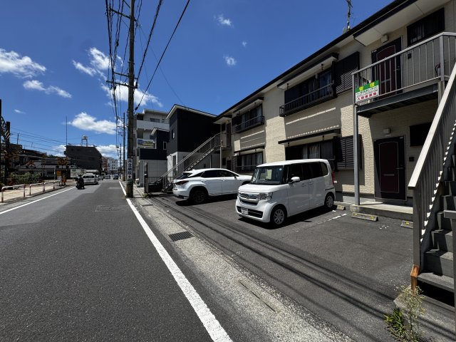 南郡元町ウェザーハイツ（売アパート）の外観|おしゃれな外観です