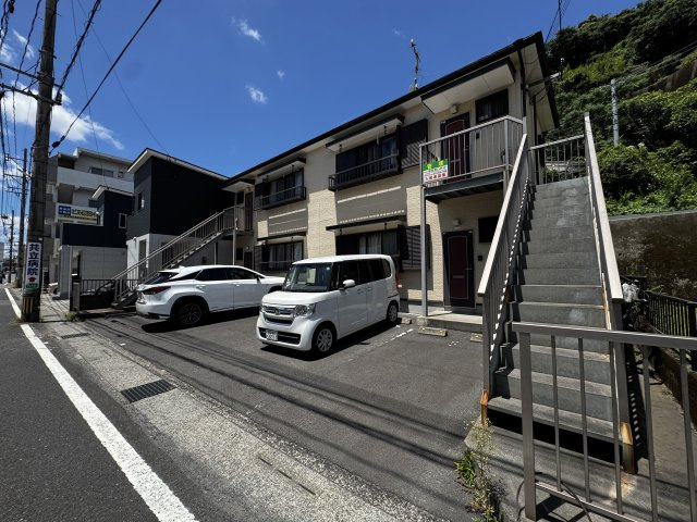 南郡元町ウェザーハイツ（売アパート）の外観|おしゃれな外観です
