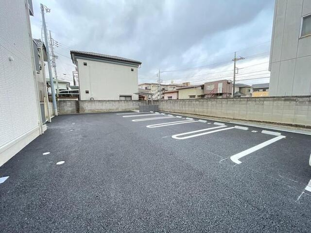 アルカディアの駐車場|駐車場