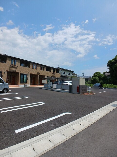 ラ　ヴィエ　ベルの駐車場