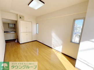 窓が3か所あり、明るいですね！