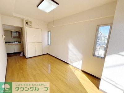 窓が3か所あり、明るいですね！