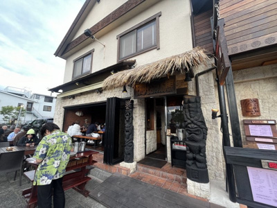 珊瑚礁　本店 130m