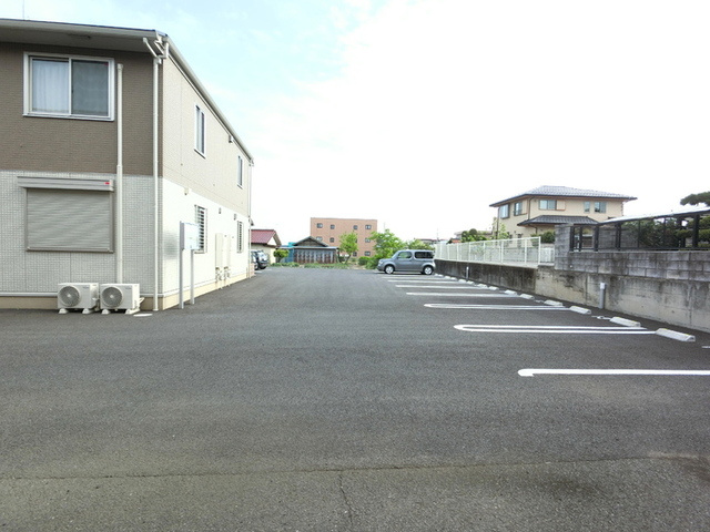 ランプリール　Ｂの駐車場|駐車場