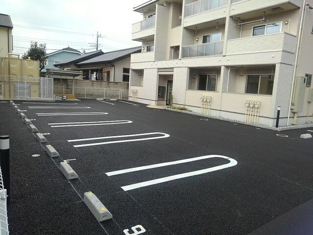ウェル　パーク　Ⅱの駐車場