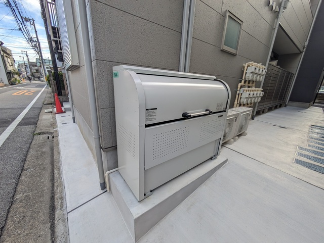敷地内ゴミステーションです♪