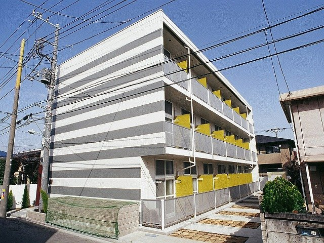 レオパレストーレイの外観