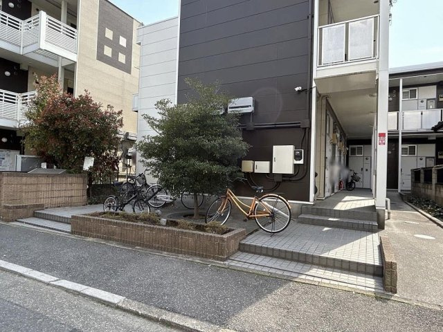レオパレスラギのその他