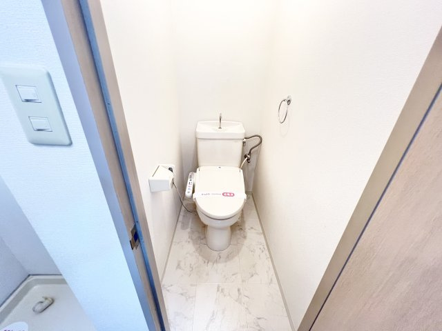 ガーデンプレイスめいわのトイレ|※別部屋参考写真