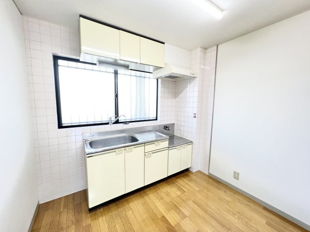 ガーデンプレイスめいわのキッチン|※別部屋参考写真