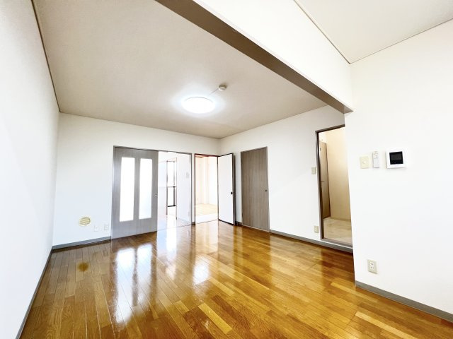 ガーデンプレイスめいわの内装|※別部屋参考写真