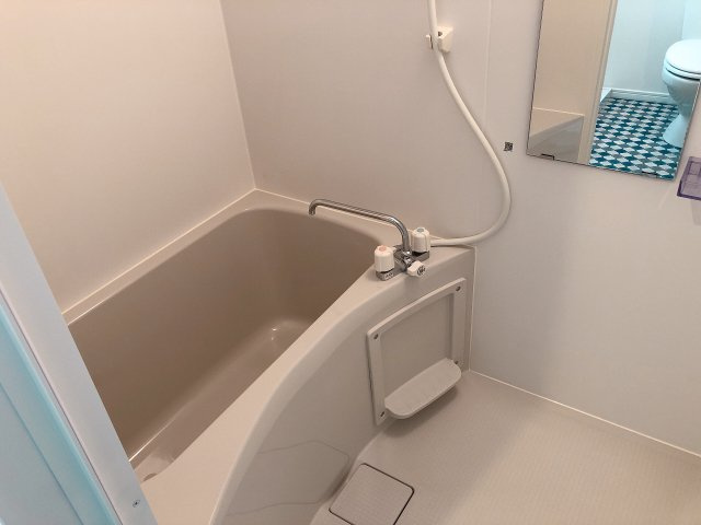 バス