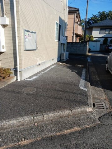 ハーバルパークの駐車場