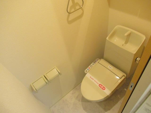 フェルトグロッサのトイレ|温水洗浄便座