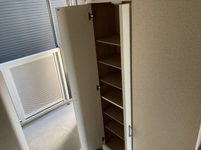 レオパレスプランドール鶴見の内装