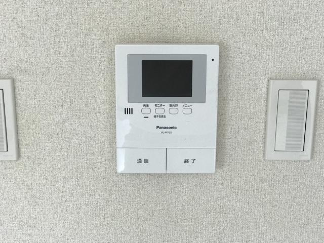 サンライズ山木の設備|カメラ付インターホン