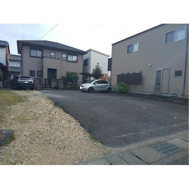 蔵前７丁目駐車場
