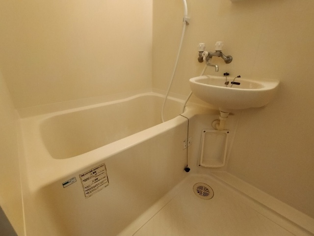 パークアベニュー椎木の浴室|別部屋の写真を掲載してます。