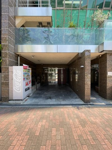 【エントランス】 | 赤坂ランドマークタワー