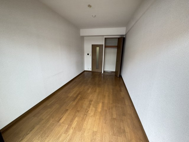 【居間・リビング】 | フローリッシュ駿和