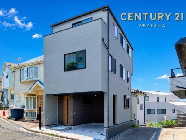横浜市金沢区富岡東１丁目の新築一戸建の外観|堂々と完成しました！いつでもご案内可能です！
お車でご自宅まで送迎承ります。