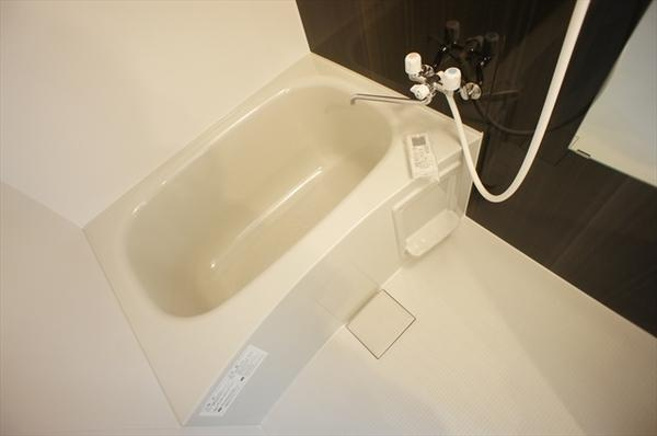 【浴室】 | ※別部屋イメージ写真