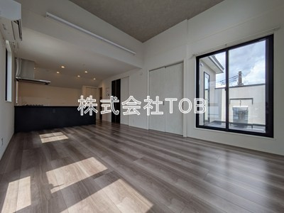 【居間・リビング】 | 桜上水戸建-桜上水1丁目- | 18.2帖