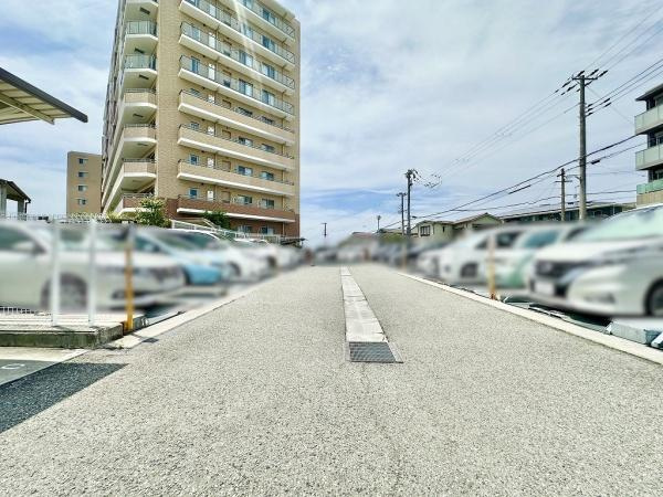 【駐車場】 | ルネ・ヒルトップフラッツ