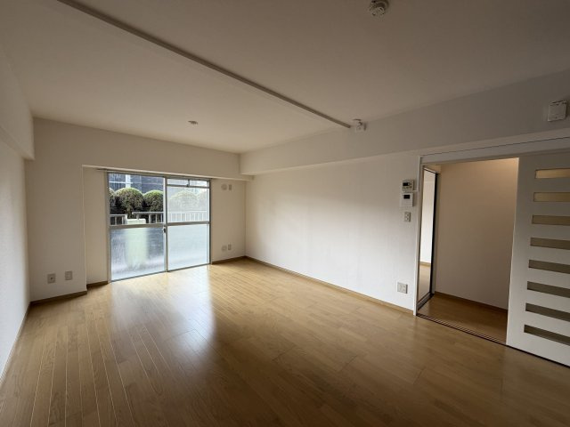 【居間・リビング】 | 山王パークサイドビル