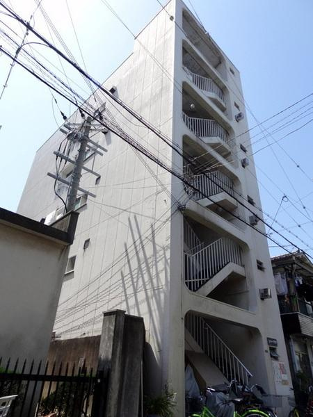 シャトーナカタ