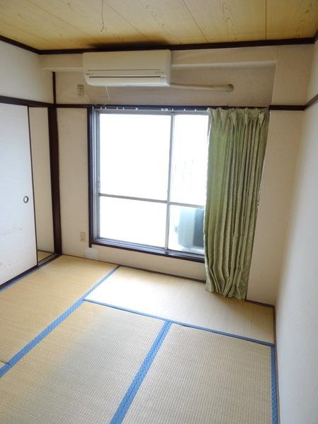 シャトーナカタの和室|★綺麗な畳★