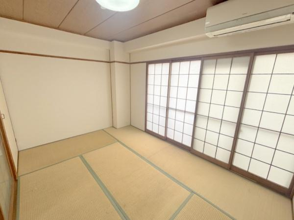 誠幸マンションの和室