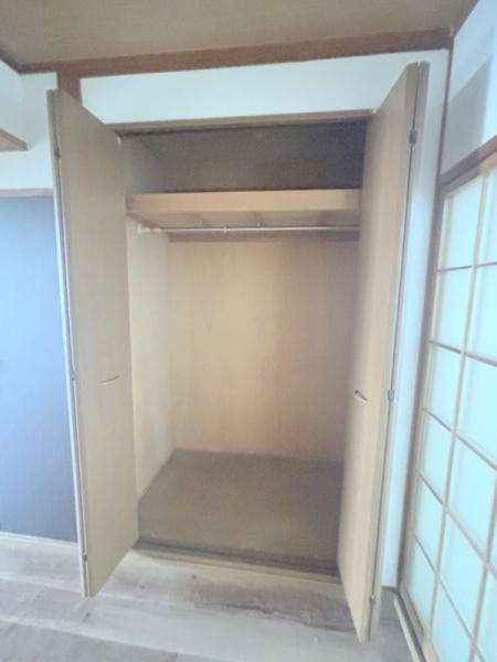 誠幸マンションの収納
